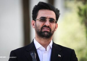 آذری جهرمی: پزشکیان ضعف‌های بسیار عیان کابینه را فوراً ترمیم کند