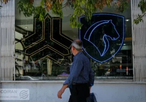 زمان قرعه کشی ایران خودرو/ لاتاری خودرویی در ایران رکورد زد/ ۵۵میلیون گواهینامه، ۱۰ میلیون متقاضی!