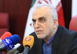 فرار رو به جلوی دژپسند
