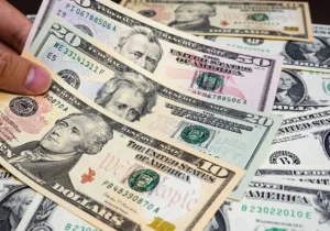 قیمت دلار امروز چهارشنبه ۱۹آذر/ کاهش قیمت + جدول کامل