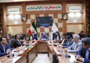 معموری: دستگاه‌های دولتی از کسب‌وکارهای داخل خراسان شمالی خرید کنند