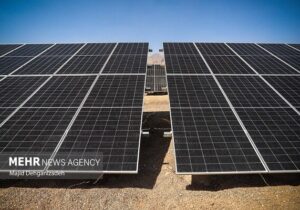 رونمایی از اینورتر خورشیدی ۲۵۰ کیلوواتی