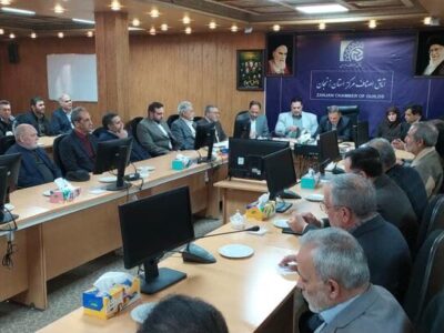 صادقی: توزیع کالاهای اساسی و تعامل با اصناف در اولویت است