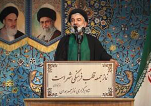 فاضلیان: ناوهای آمریکایی، اصحاب فیل امروز و پهپادهای ما «ابابیل»اند