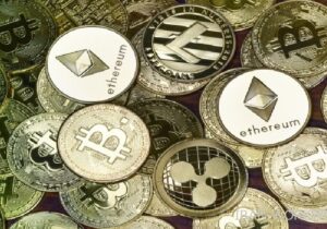 قیمت ارز‌های دیجیتال امروز پنجشنبه ۱۸ دی ۱۴۰۴ / نوسان بیت‌کوین و رشد اتریوم در بازار داخلی