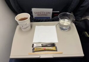 هشدار جدی درباره آب هواپیماها / مسافران مراقب باشند