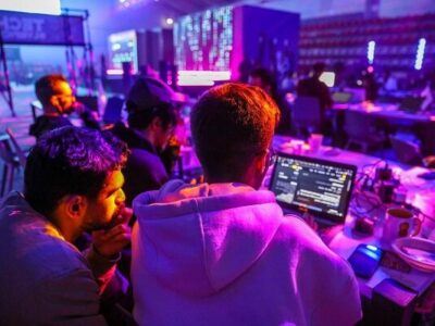 آغاز فراخوان مستمر پذیرش دانشجوی فناور در دانشگاه آزاد اسلامی