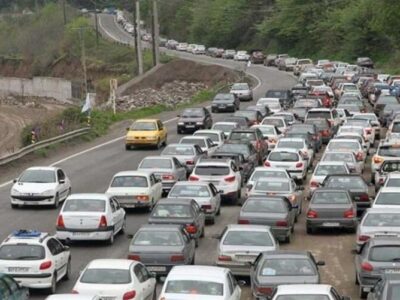 ترافیک نیمهسنگین در ۵ مسیر پرتردد کشور| لغزندگی جادههای کوهستانی بر اثر برف و کولاک