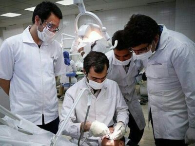 تسهیلات رفاهی دستیاران پزشکی در ۱۴۰۵؛ اقداماتی برای افزایش تاب‌آوری