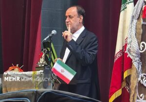 حاجی بابایی: ملت ایران در ۲۲ بهمن حماسه دیگری خلق خواهند کرد