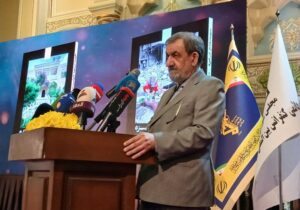 رضایی: دشمن گرفتار این شده که غنیسازی را بپذیرد یا نپذیرد