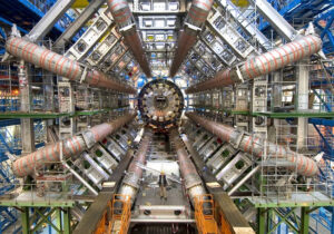 محققان ایرانی در جمع برندگان جایزه جهانی فیزیک بنیادی