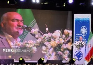 موالی زاده:هنرمندان پیوندی میان دغدغه اجتماعی و زیبایی هنر پدید آوردند