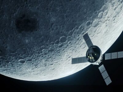 پرتاب فضانوردان به مدار ماه به تاخیر افتاد