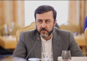 غریبآبادی: حمله به همسایگان در سیاست ایران نیست