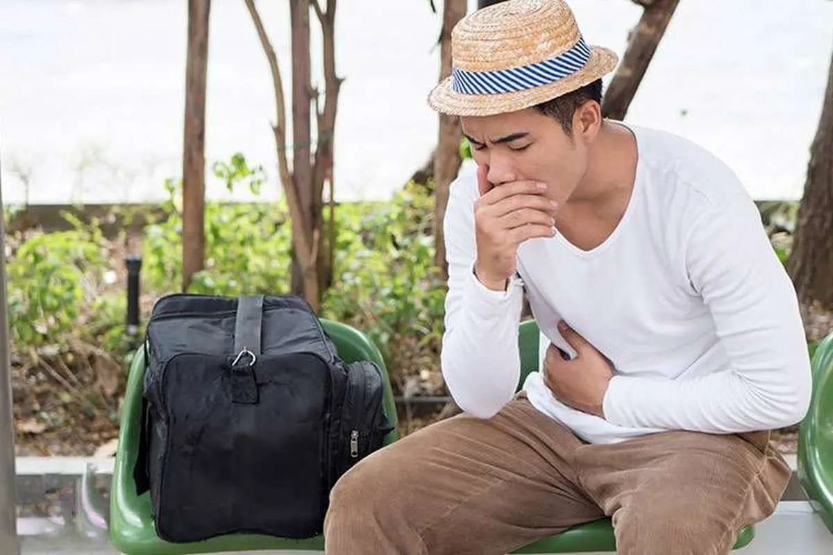 هنگام مسمومیت غذایی در سفر و تعطیلات چه کنیم؟