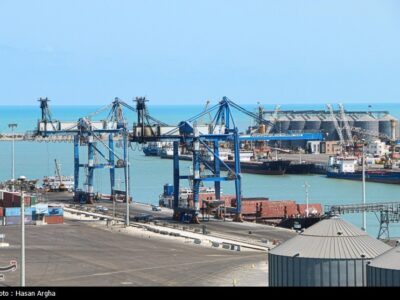 ۱۴ کشتی غلات روسیه به ایران رسید