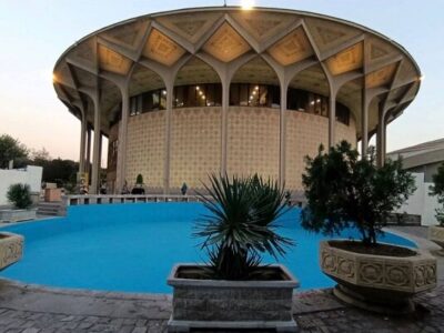 آغاز سال تئاتری ۱۴۰۵ با بیش از ۱۱ اثر؛ نمایشی درباره برده‌داری اجرا شد