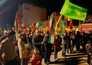 اجتماع حماسی مردم فراهان در پنجاه و دومین شب قرار عاشقی