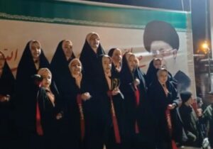 اجرای گروه سرود دختران فاطمی در تجمع شبانه بیجار