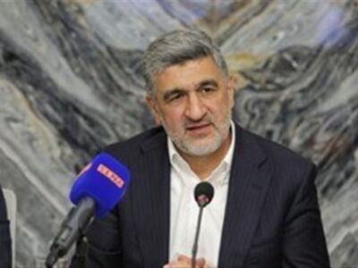 بازگشایی بازارسهام مشروط به تکمیل افشای اطلاعات/تأکیدبر پرهیز ازهیجان