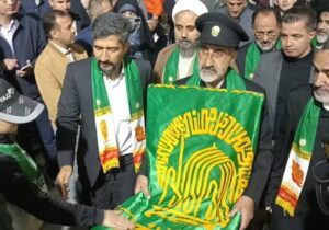 حضور خادمان رضوی در اجتماع باشکوه مردم آزادشهر