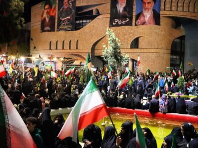 حماسه حضور مردم دیار آفتاب به ایستگاه پنجاه و چهارم رسید