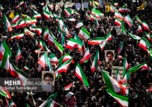 دختران جان‌فدای ایران؛ از رزمایش اقتدار تا خط‌ونشان برای دشمنان