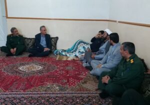 دیدار مسئولان با رزمنده جنگ تحمیلی سوم در کنگان