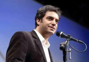 منوچهر هادی در تجمعات شبانه حاضر شد + عکس