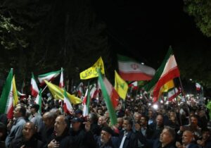 نمایش موشک هوافضای سپاه در پنجاه و دومین شب حماسه خمینی ها