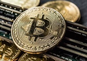 آخرین وضعیت بازار رمزارزها در جهان / قیمت جدید بیتکوین مشخص شد