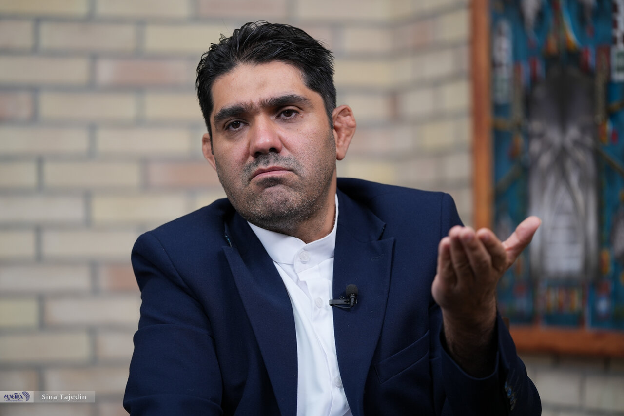 اینترنت در کشور صاحب ندارد / چرا هوش مصنوعی را می‌بندیم، چرا سایتی که برای تحقیقات است را فیلتر می‌کنیم؟