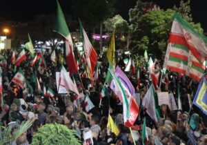 حضور حماسی مردم مهاجران در حمایت از رهبر معظم انقلاب