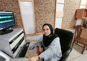 روایت «چسب‌های خندان» از چالش کودک مبتلا به اوتیسم در جنگ اخیر