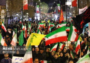زنجانیها همچنان پای کار نظام مقدس جمهوری اسلامی ایران