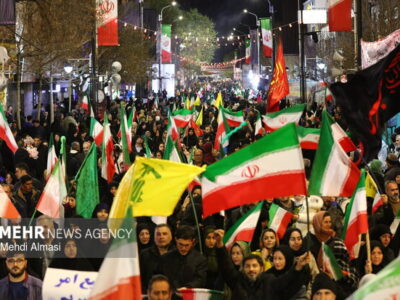 زنجانیها همچنان پای کار نظام مقدس جمهوری اسلامی ایران