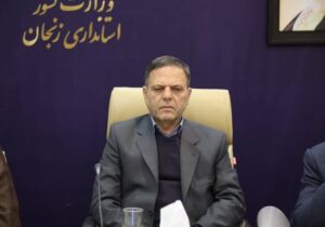 زیرساخت‌های لازم برای شکل‌گیری جمعیتی پویا، توانمند و مولد فراهم شود