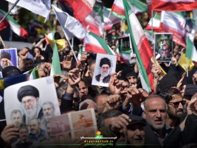 شکوه حضور مردم خمین در هشتاد و دومین شب بیعت با رهبر انقلاب