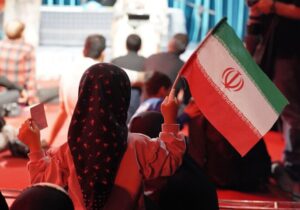 ضیاءآباد در شب هشتادوهشتم؛ استمرار حضور مردمی در حمایت از انقلاب