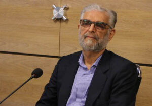 ناتوانی ترازوهای مدرن در سنجش امر متعالی؛ خوانشی هستی‌شناختی از تاریخ