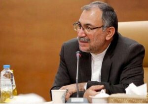 پاکمهر:مجلس رفع موانع تولید و بهبود معیشت مردم را با جدیت دنبال میکند