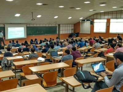 کلاسهای دانشجویان تحصیلات تکمیلی حضوری میشود