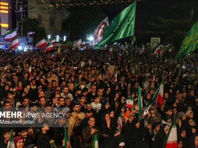 برگزاری یادواره شهدا خانواده رهبر شهید در دلگان