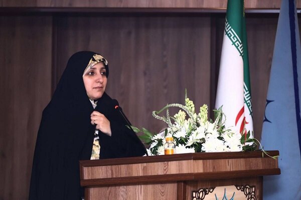 بهروز آذر: تکمیل زنجیره آموزش تا بازار؛ شرط تحقق اشتغال پایدار زنان بهروز آذر: تکمیل زنجیره آموزش تا بازار؛ شرط تحقق اشتغال پایدار زنان