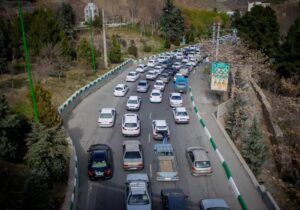 ترافیک در مسیرهای منتهی به پایتخت اوج گرفت / کنارگذر اراک بسته ماند