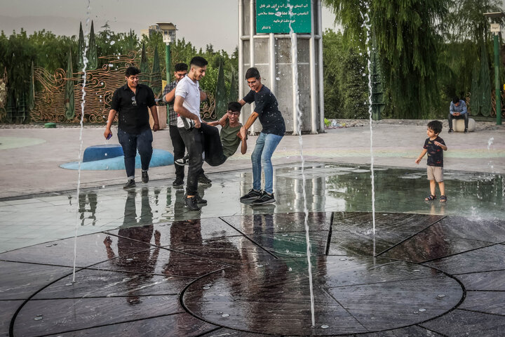 تابستانی که بین دوستان فاصله نمی‌اندازد