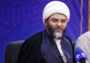 حجت‌الاسلام قمی: شخصیت امام راحل و رهبر شهید جزئی از مکتب امامین است