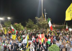 حضور پرشور مردم کردکوی در تجمع شبانه