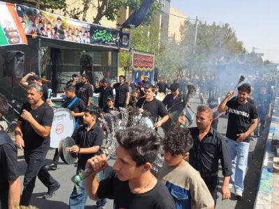 حماسه عاشورا در خیابان‌های اردستان